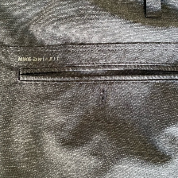 Hurley like new size 34 stretchy grey shorts - Picture 5 of 6